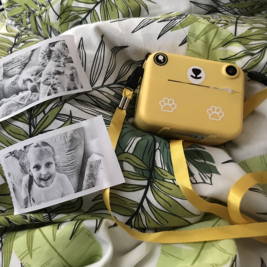 Fotocamera Istantanea per Bambini con 3 Rotoli di Carta – Registrazione Video HD, Stampante Portatile USB, Batteria Litio-Polimero, per Bambini 3-10 Anni, Regalo Compleanno/Natale (Viola/Blu/Rosa/Giallo Limone) – Educativa